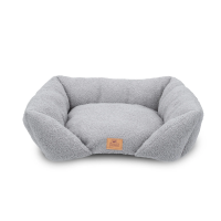 Мягкий диван Ferplast Pamper Boucle 50 Grey для собак и кошек